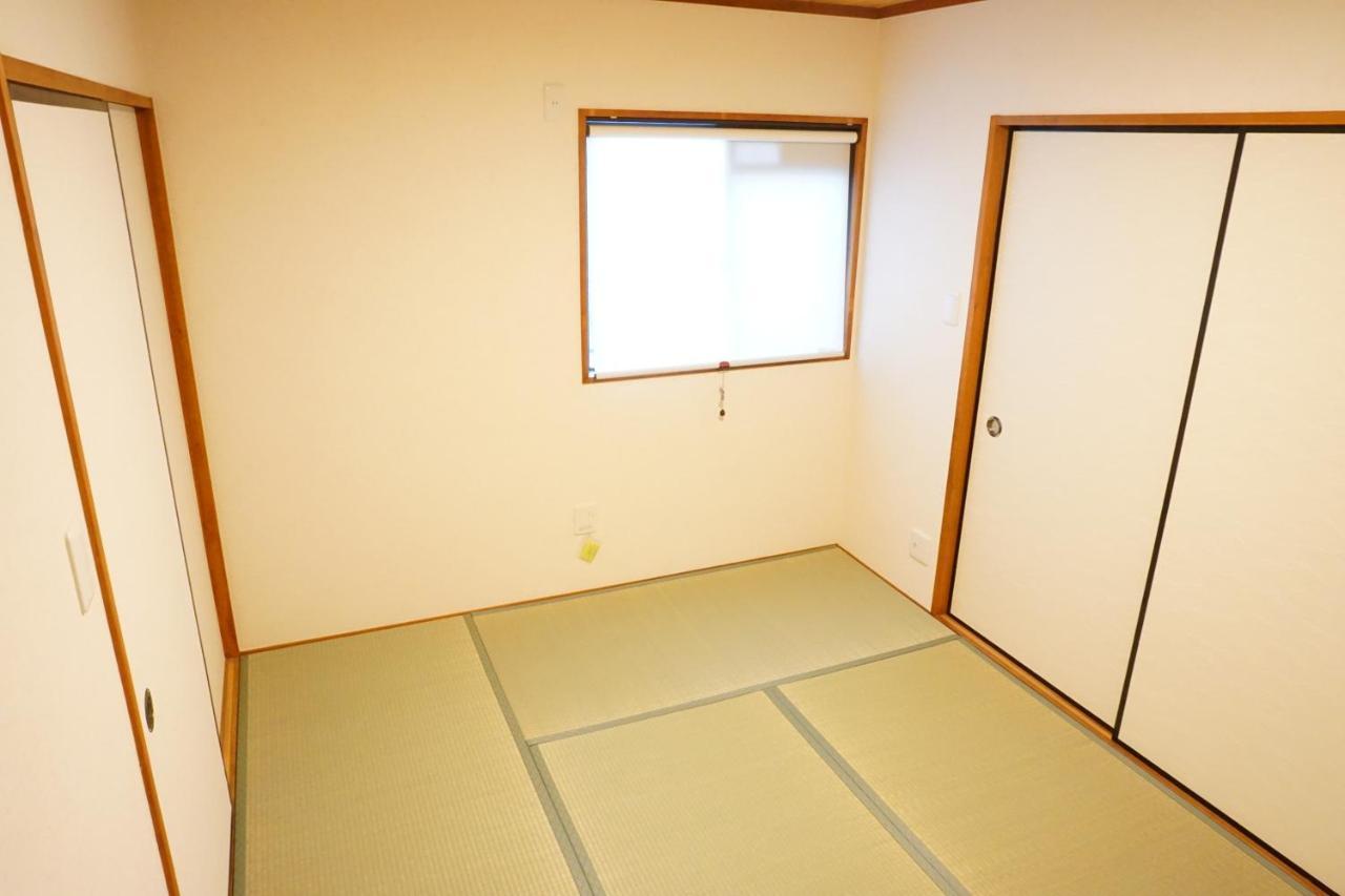Syoga A House, Next To Natural Park Osaka Exteriör bild